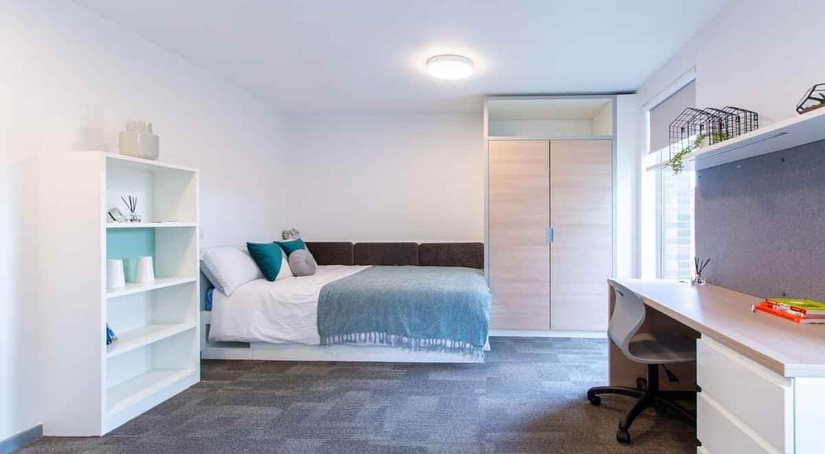 Premium Studio - Image 1