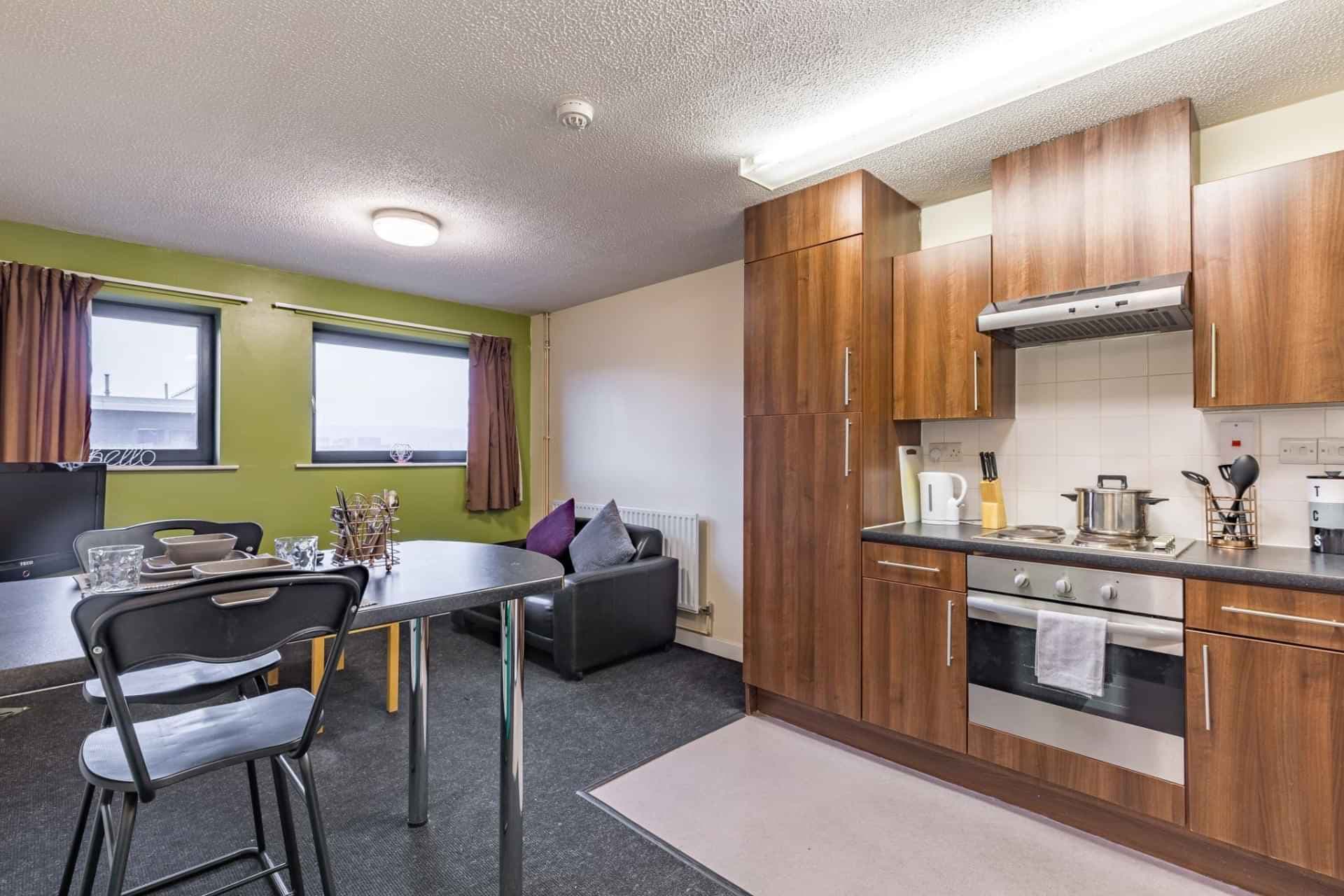 Classic 3 Bed Ensuite  - Image 3