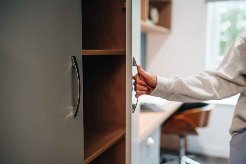 Silver En Suite - Image 6