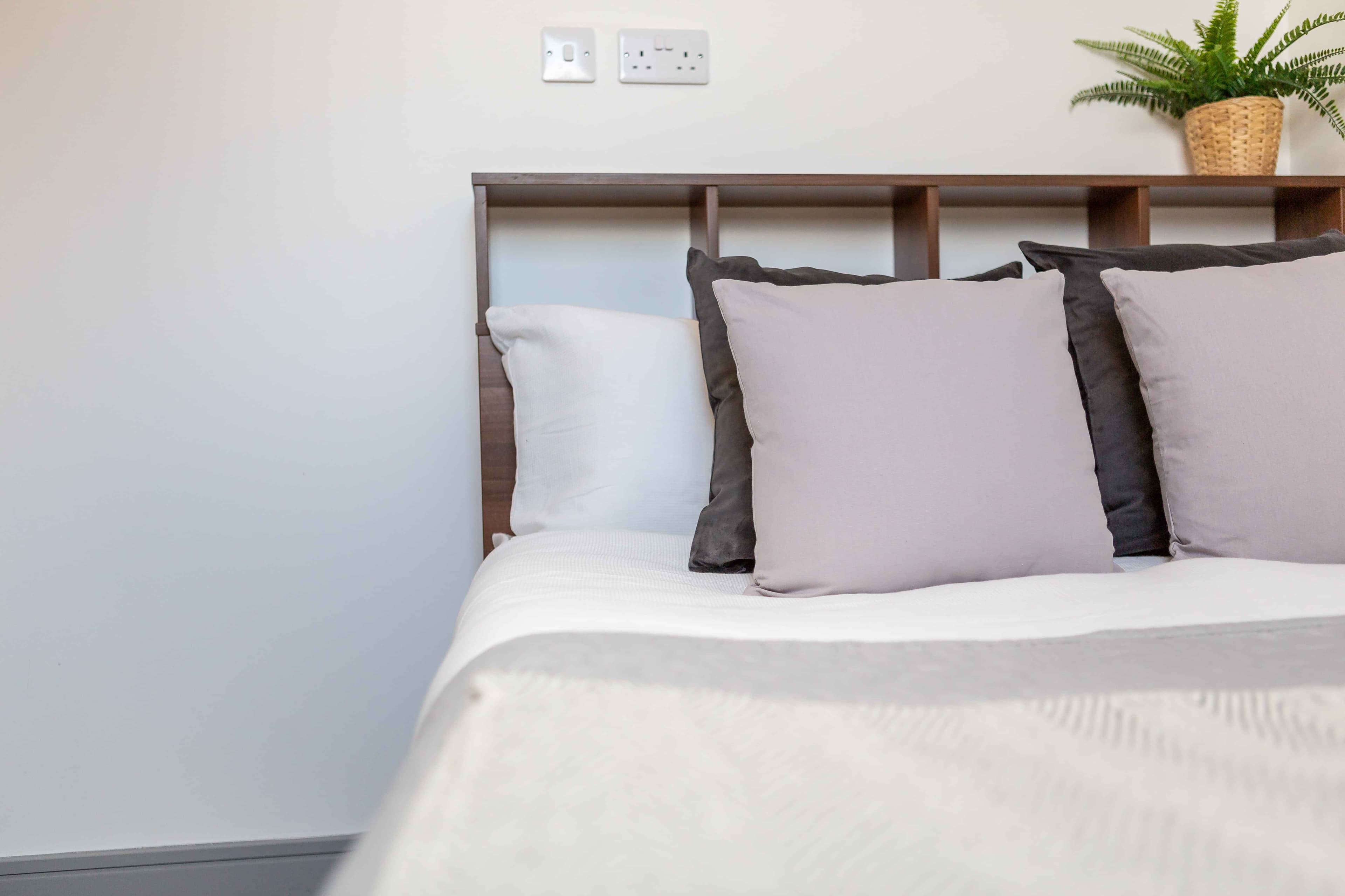 Standard  Plus Ensuite - Image 20