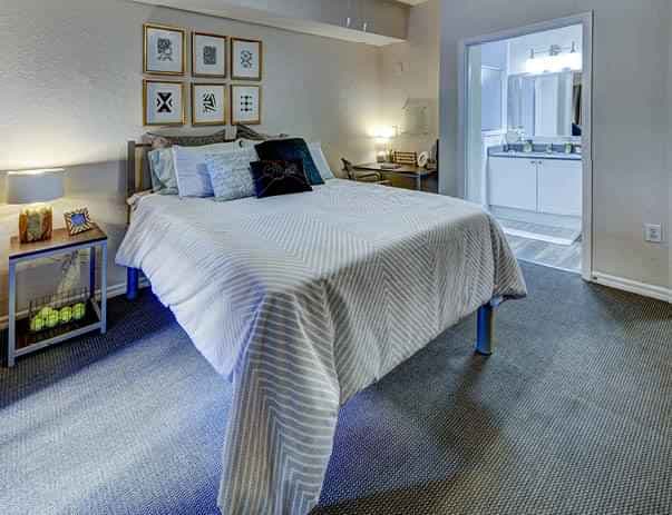 4 Bed 4 Bath - Image 1