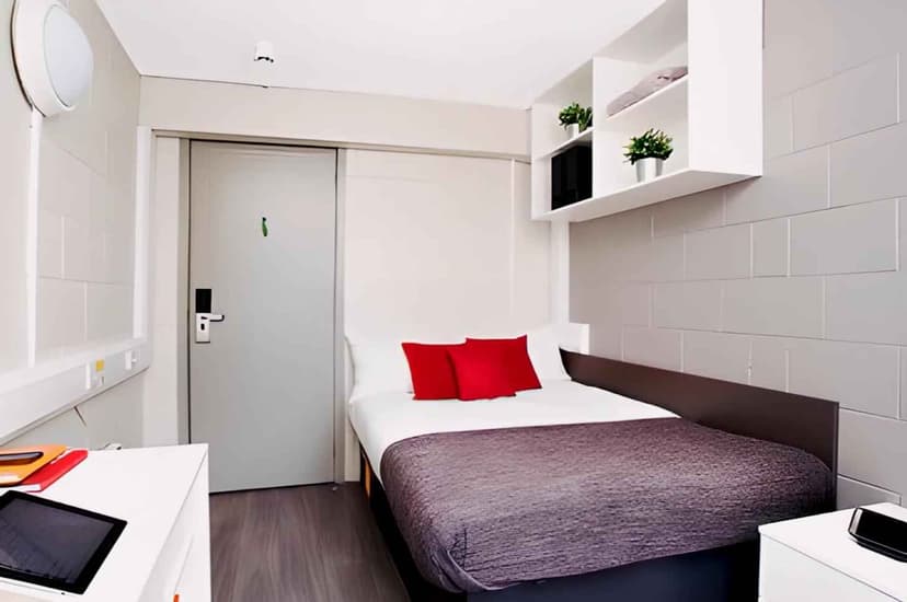 Classic Non Ensuite - Image 2