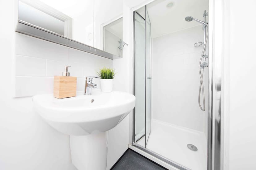 Premium Range 3 Studio - Image 6