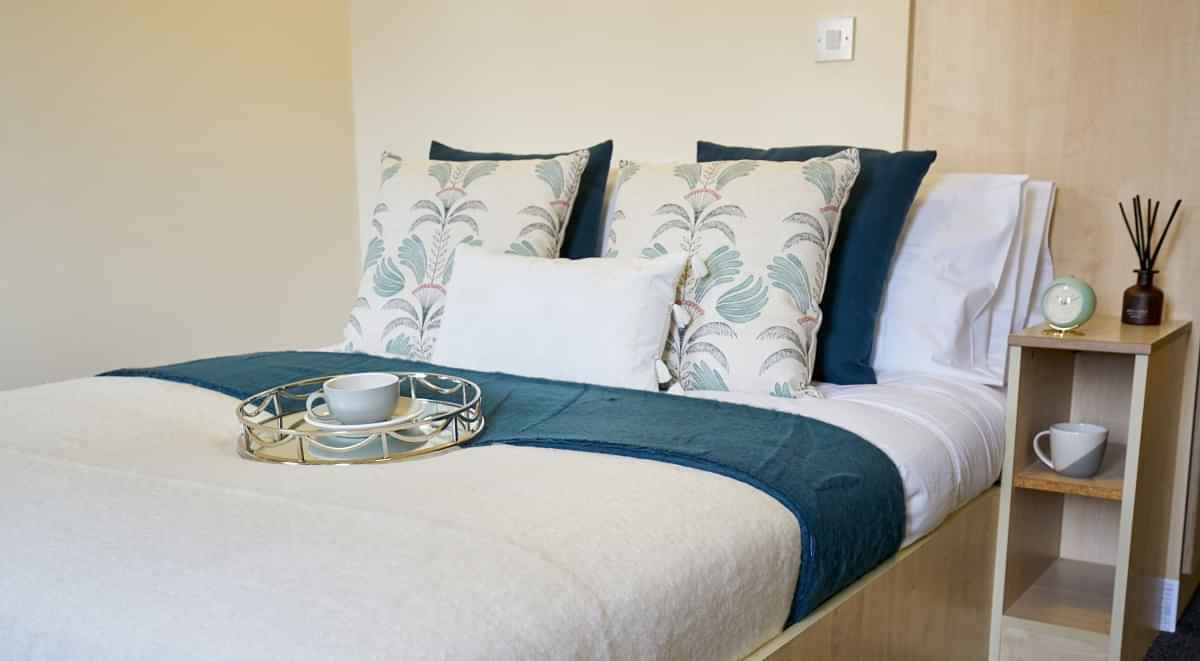 Deluxe Ensuite - Image 3