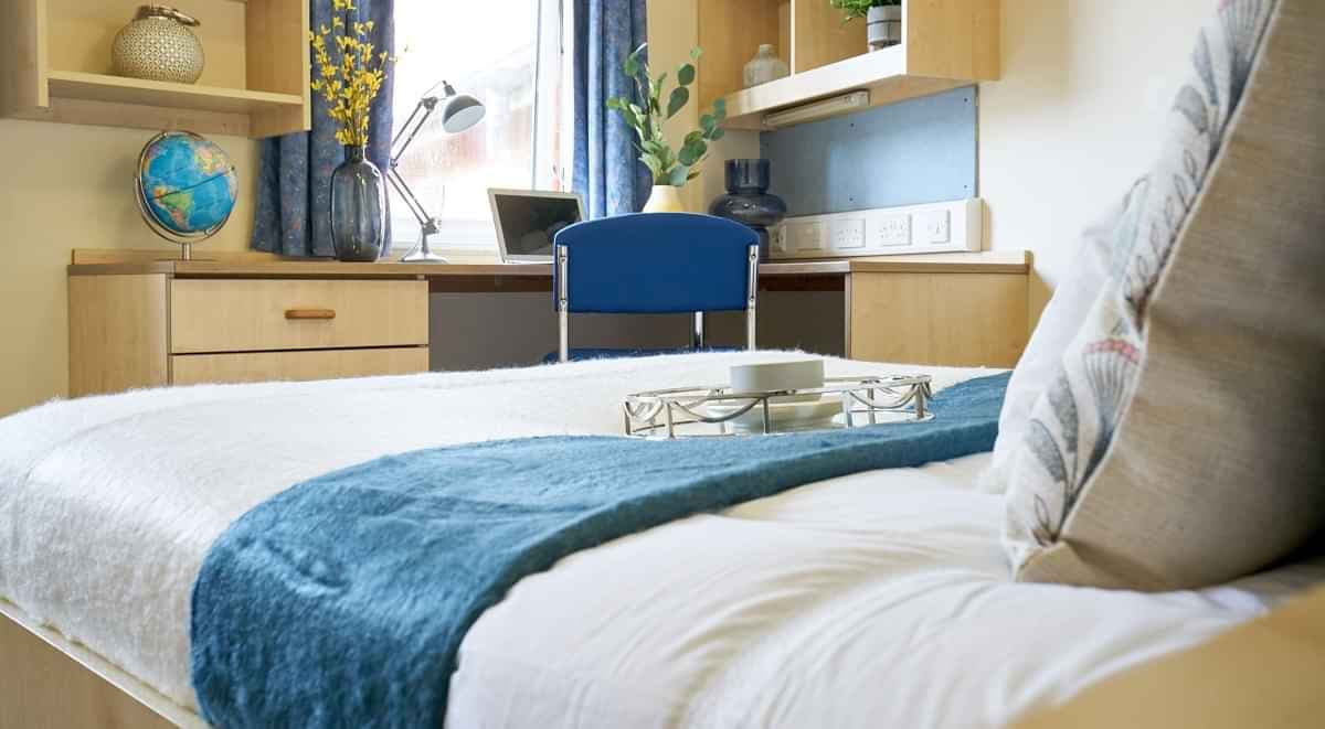 Deluxe Ensuite - Image 1