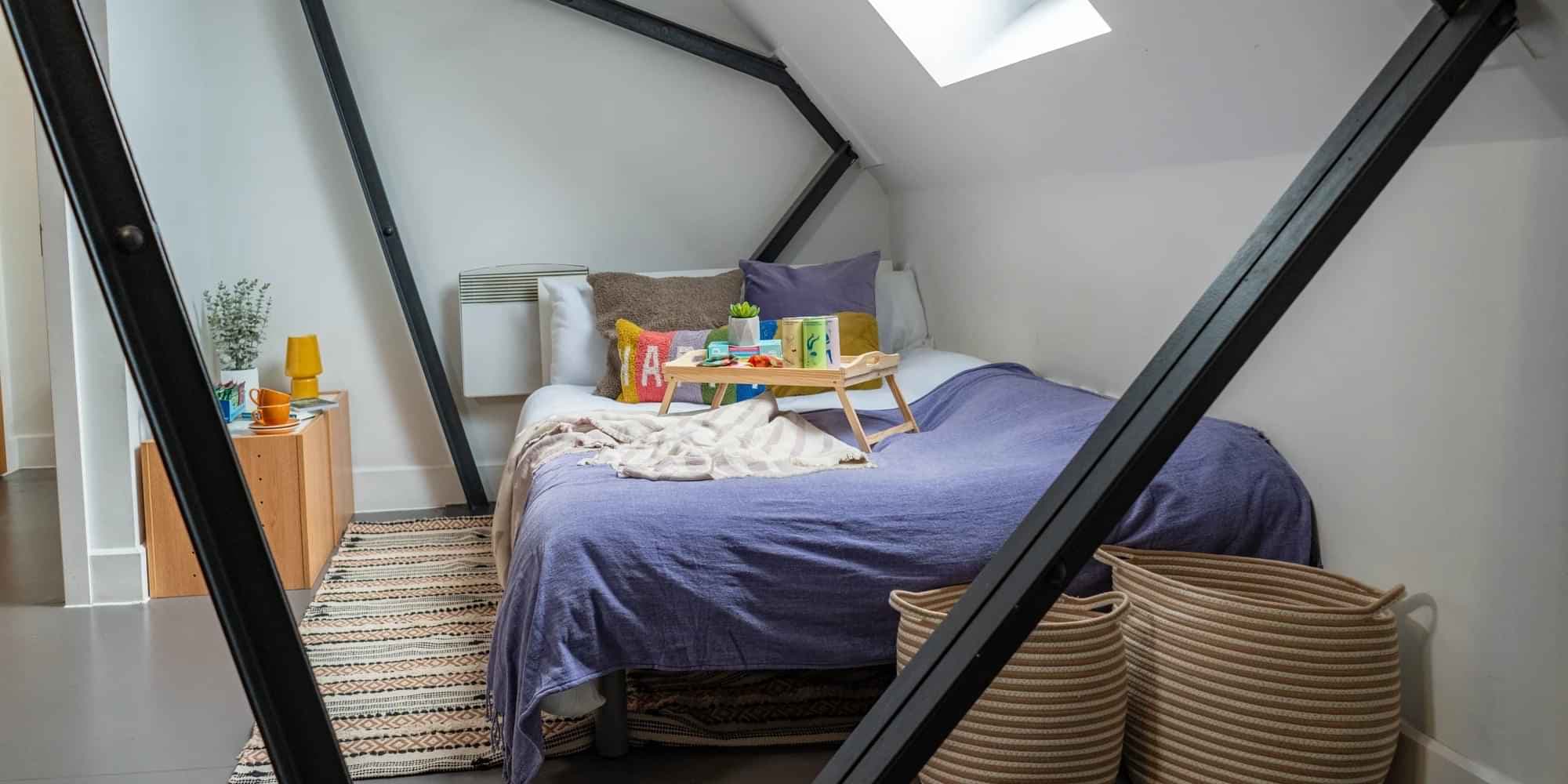 Silver Ensuite Lower - Image 3