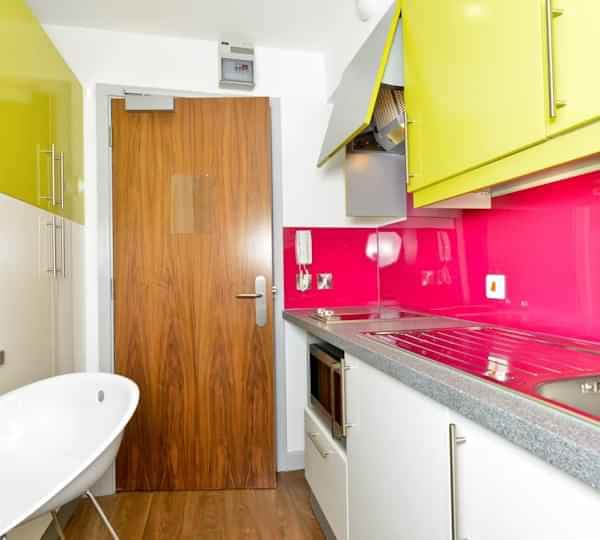 Studio Bronze - Image 6