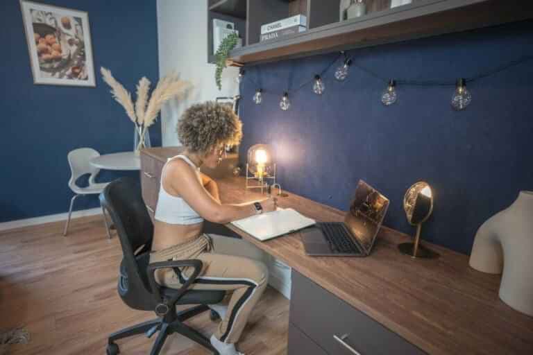 Luxury Studio - Image 5