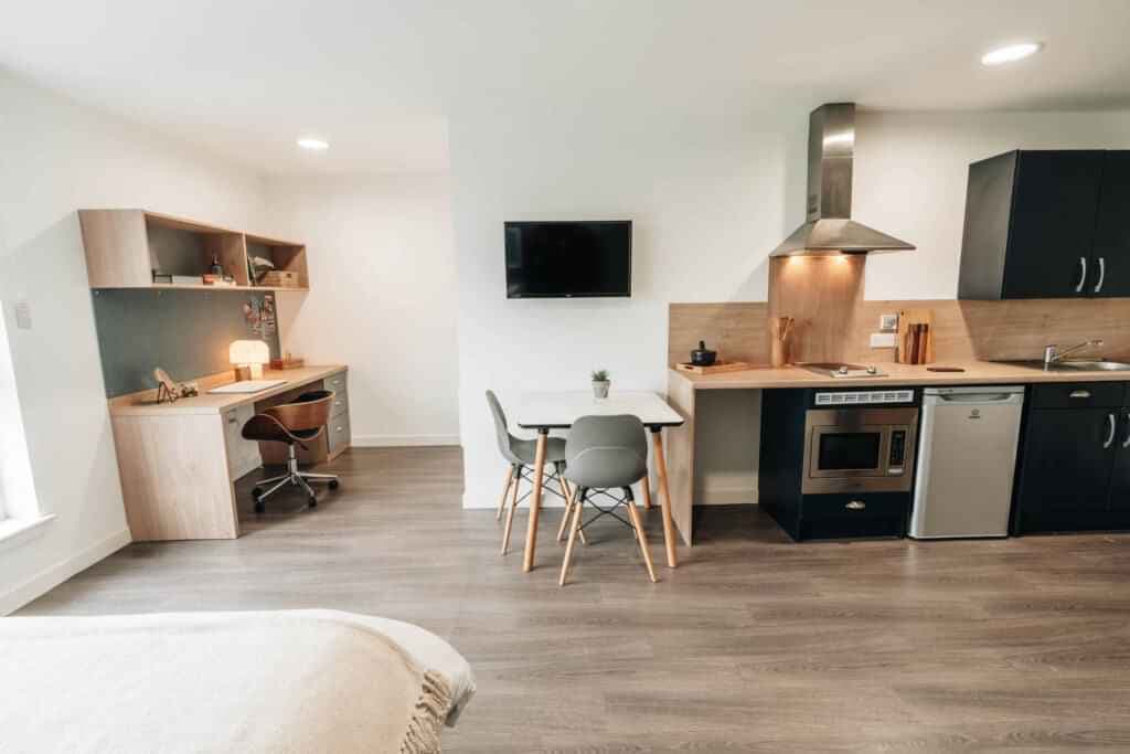 Gold Studio - Image 4