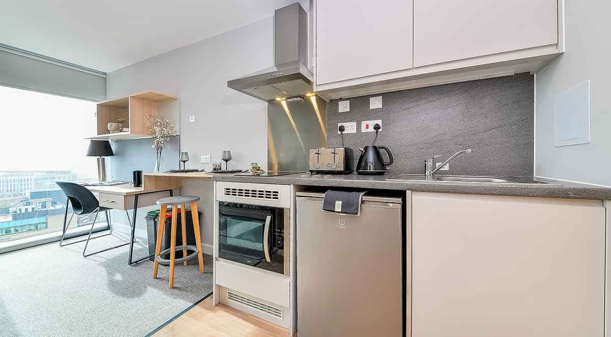 Premium Studio - Image 4