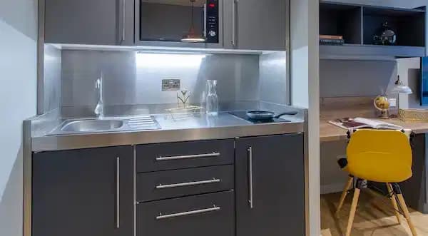 Luxury Studio - Image 7