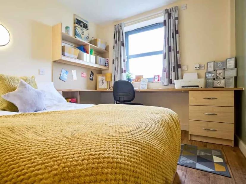 Top Floor Platinum Ensuite