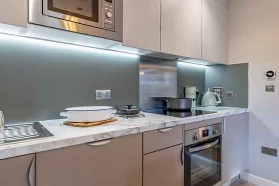 Platinum Studio - Image 2