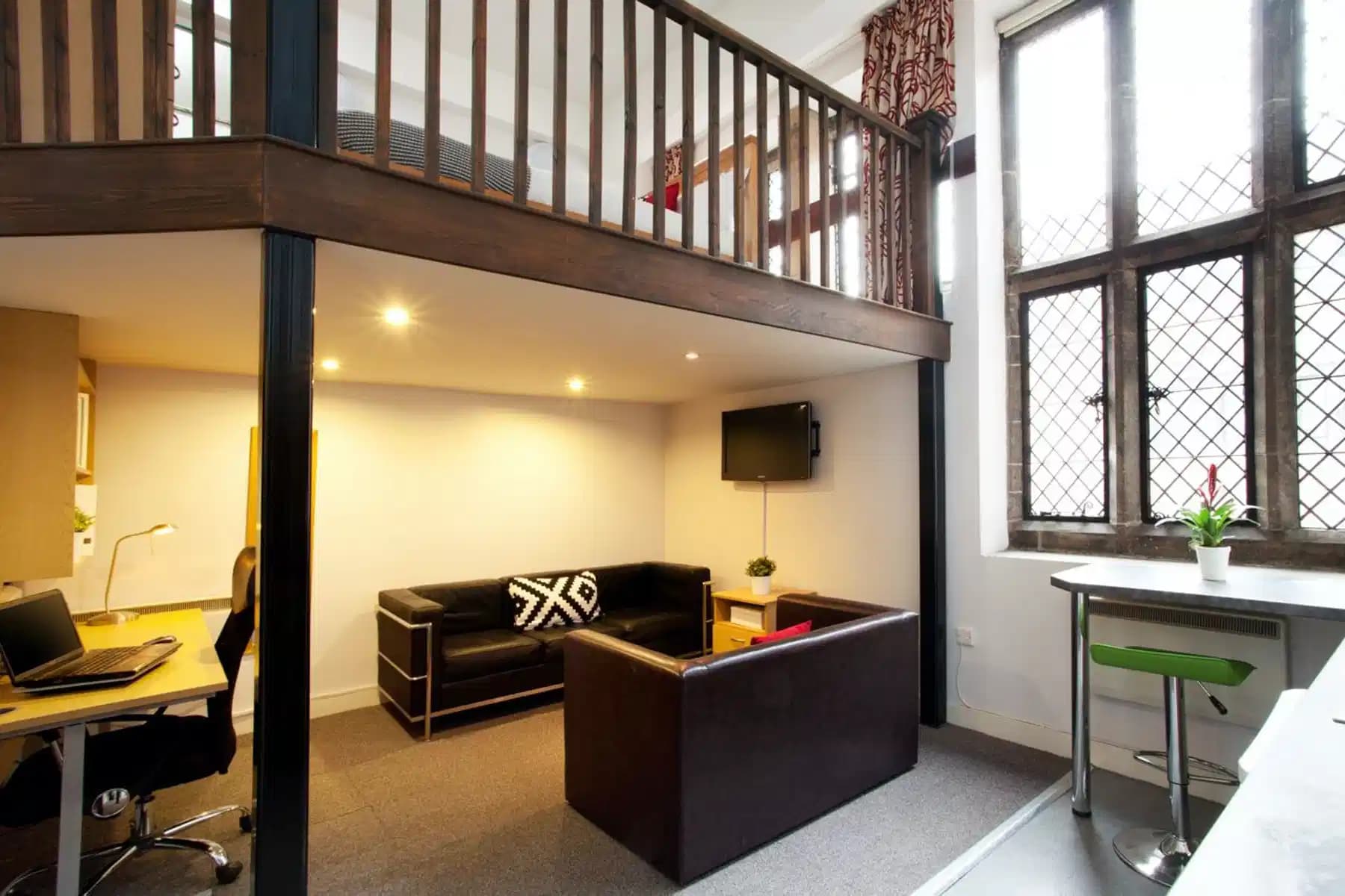 Premium Plus One Bedroom - Image 3