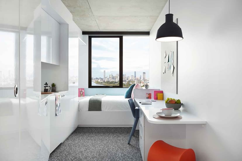 Studio, Double Bed - Image 4