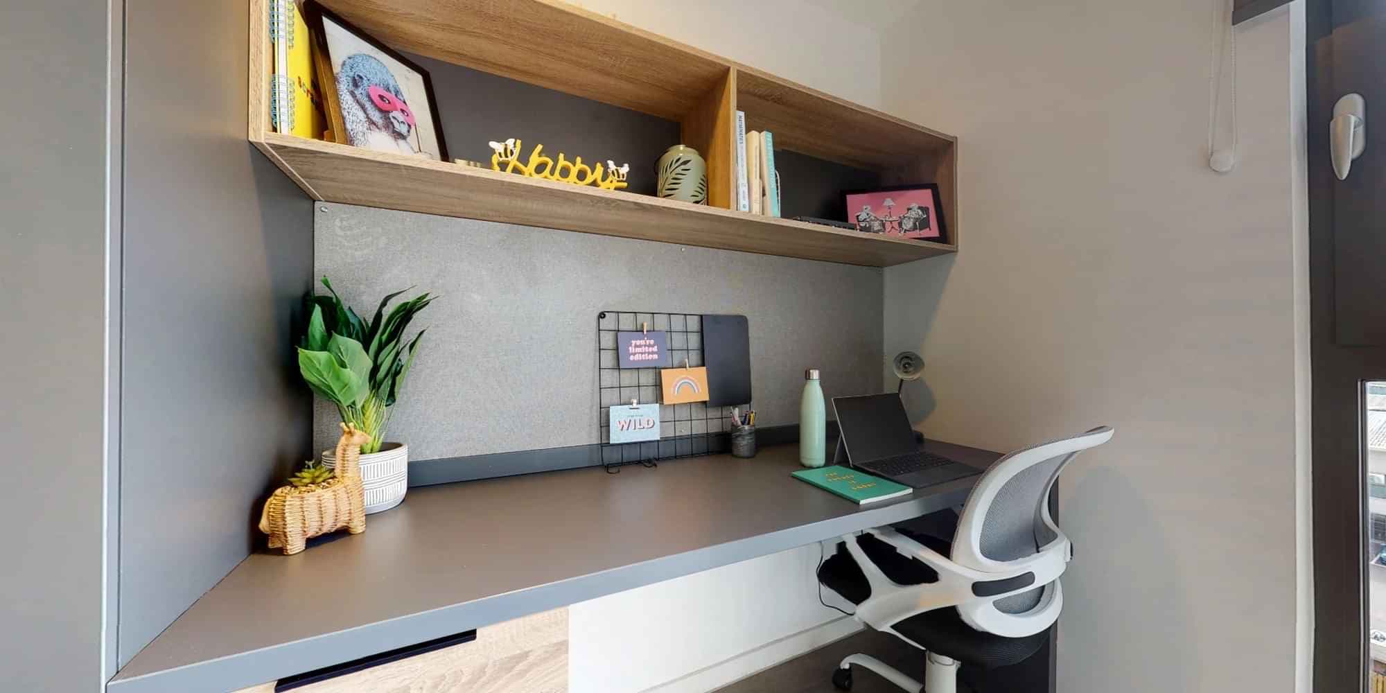 Bronze Ensuite Upper Xl - Image 2