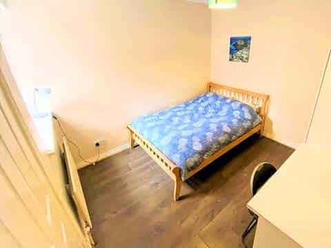 Double Room - Image 2