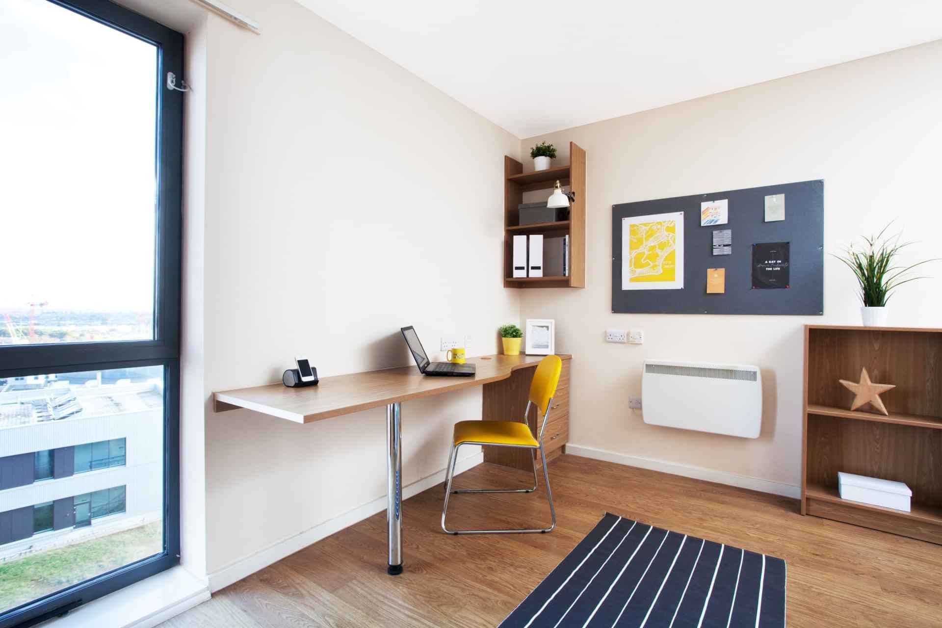 Classic Accessible En suite - Image 5