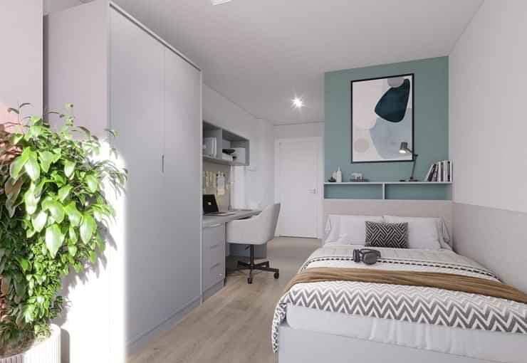 Silver Ensuite - Image 1