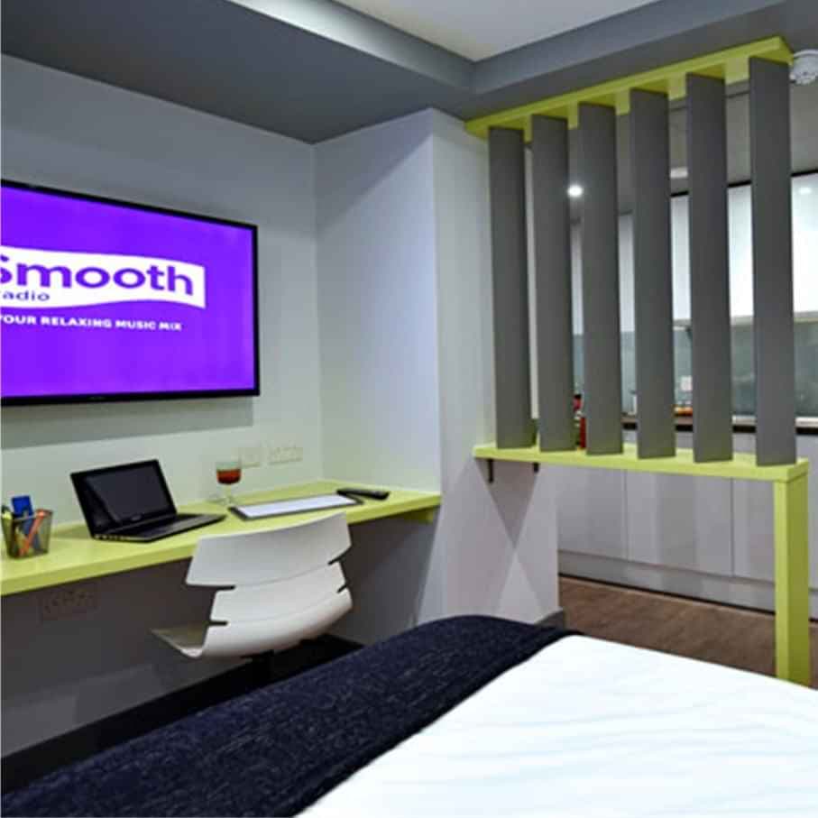 Executive Studio - Image 5