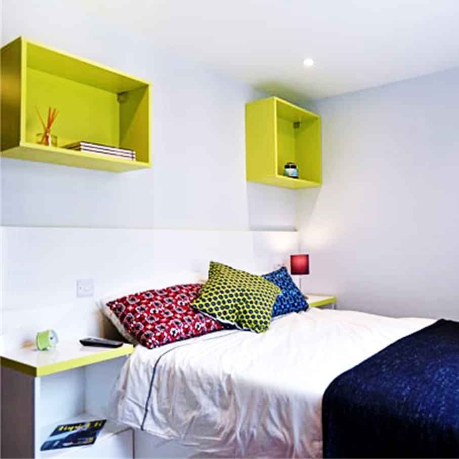 Executive Studio - Image 9