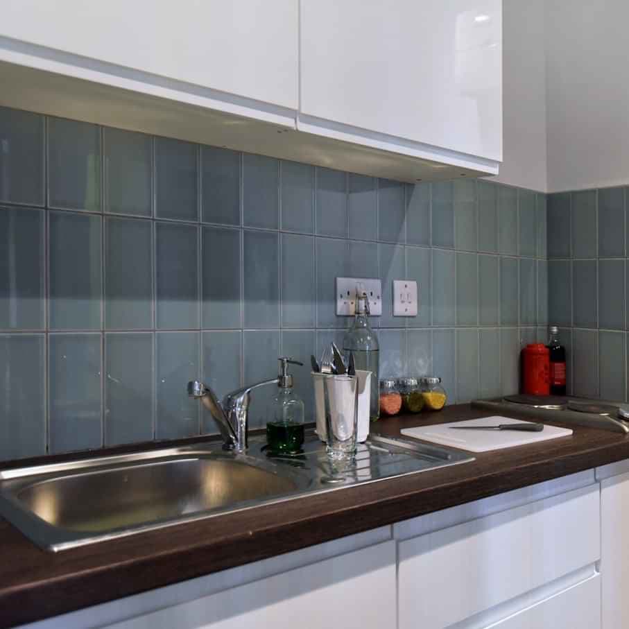 Executive Studio - Image 12