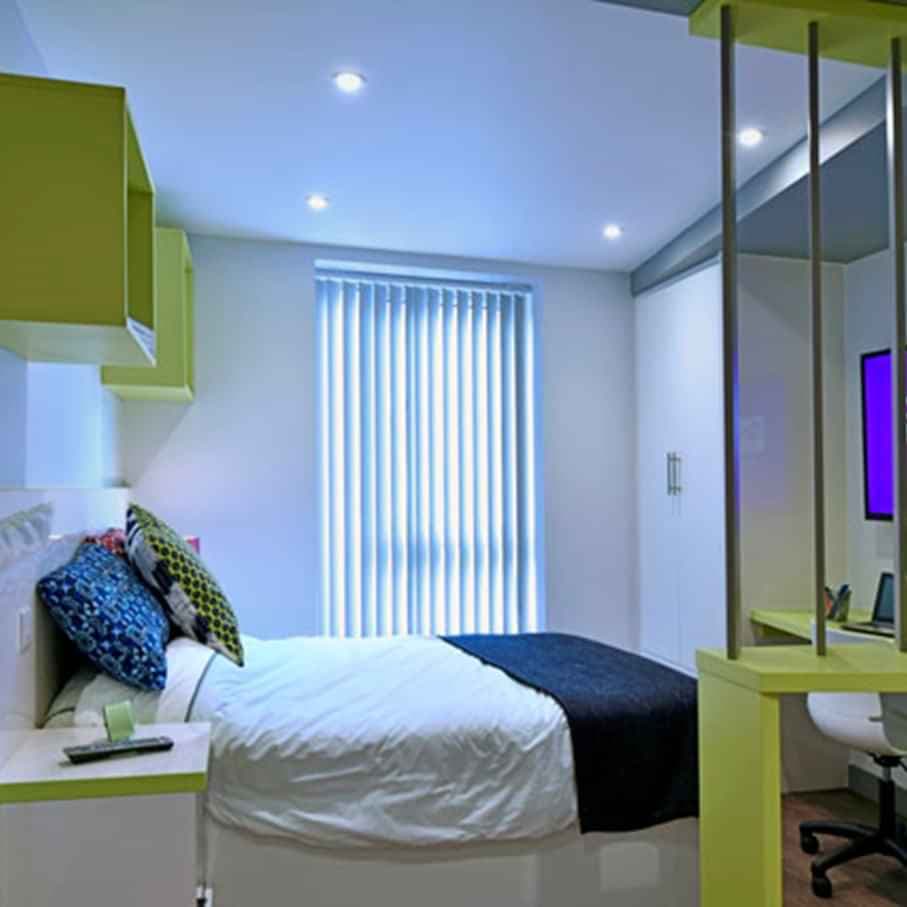 Executive Studio - Image 1