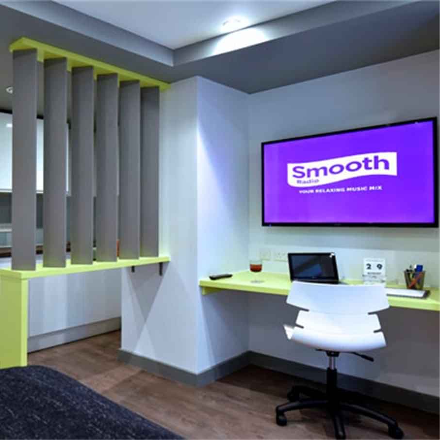 Executive Gold Studio - Image 2