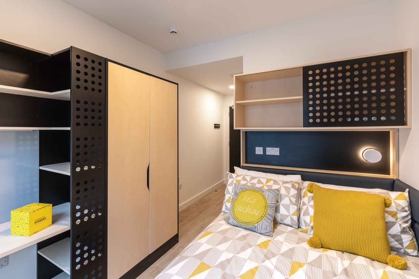 Standard Ensuite