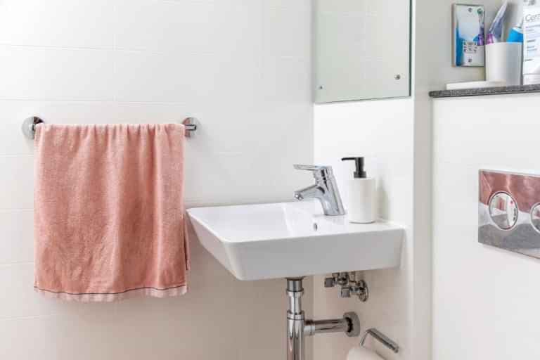 Classic Ensuite - Image 9