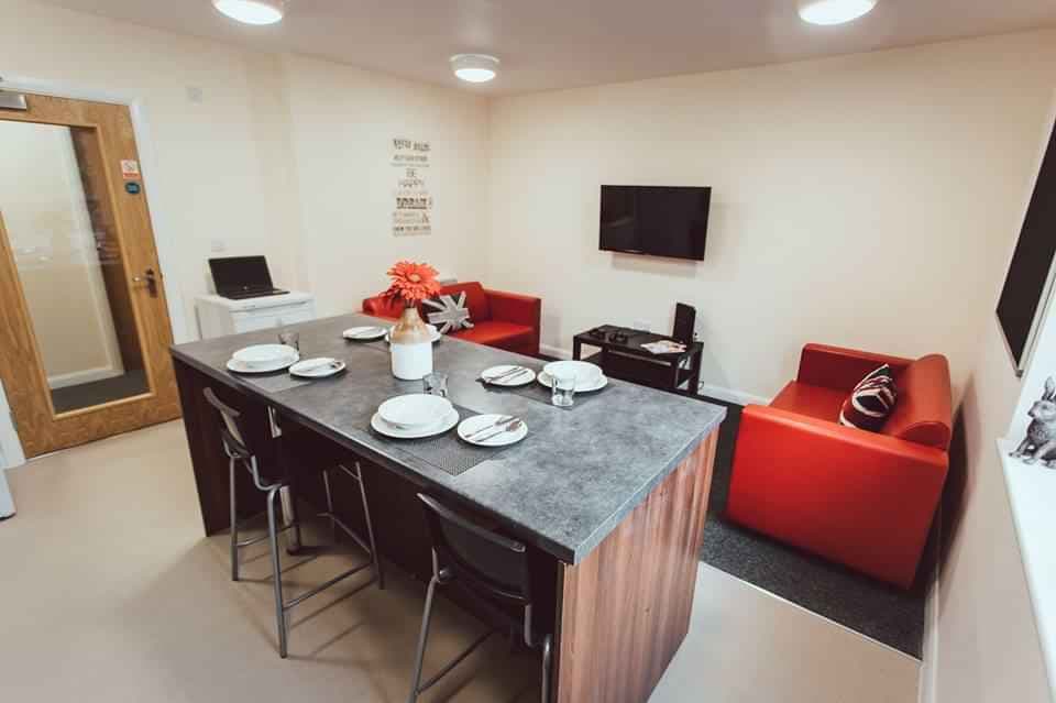 Premier En-Suite - Image 4