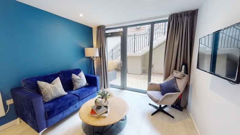 Premium Double Apartment - Image 5