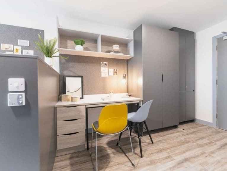 Bronze Studio - Image 3