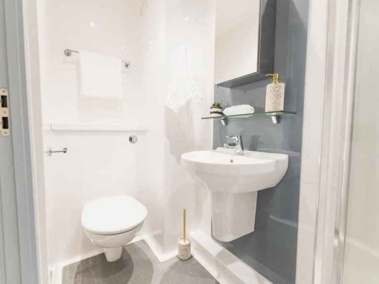 Bronze Studio - Image 4