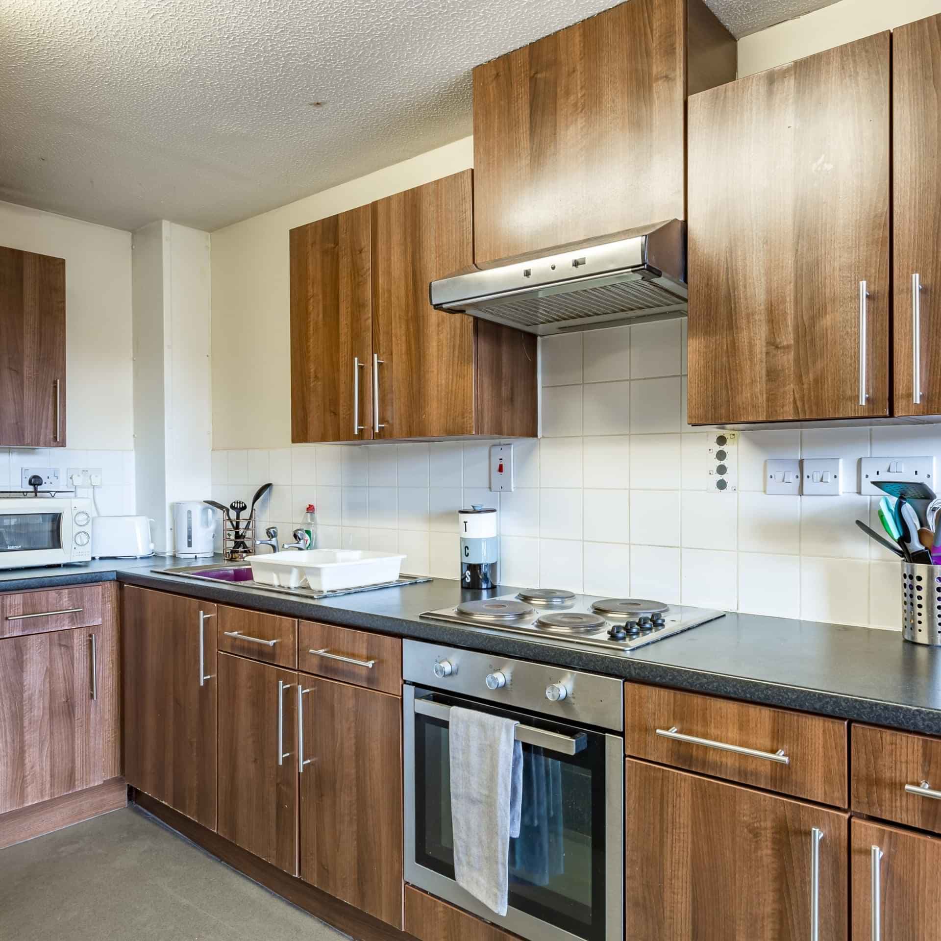 Classic 5 Bed Ensuite Plus - Image 2