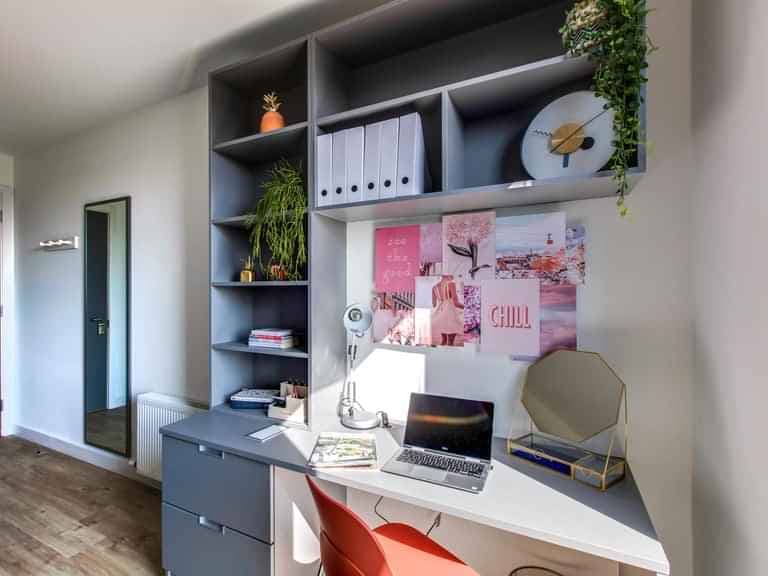 Premium Ensuite - Image 2