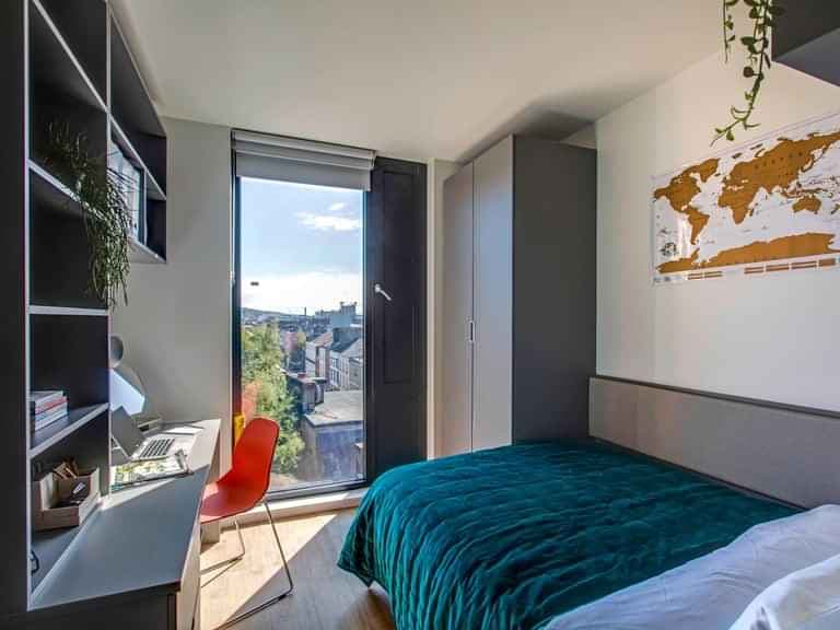 Premium Ensuite - Image 3