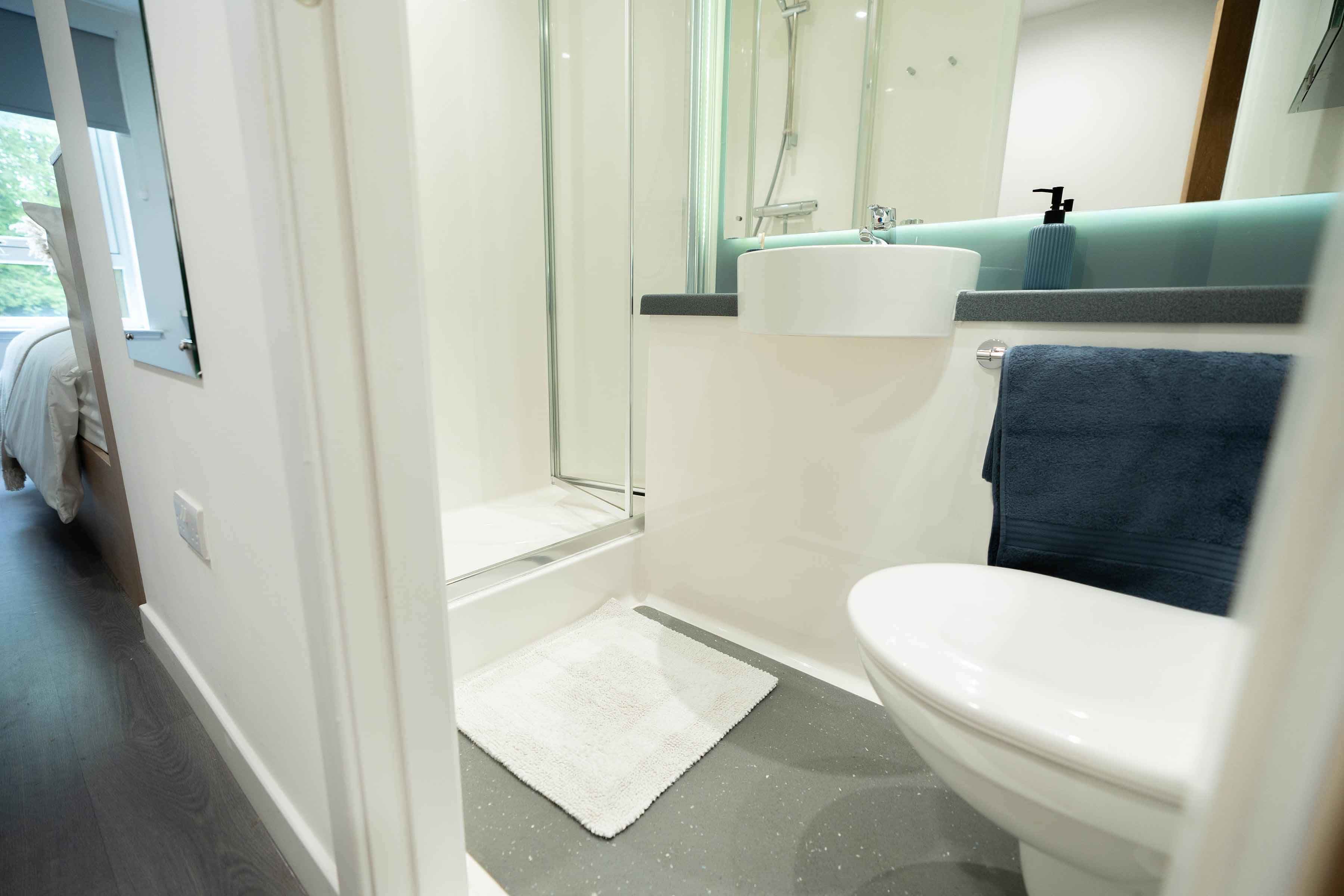 Silver Studio - Image 6