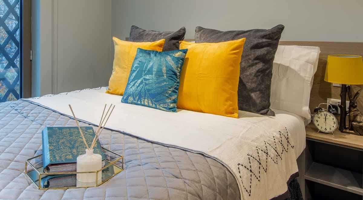 Premium Studio - Image 1