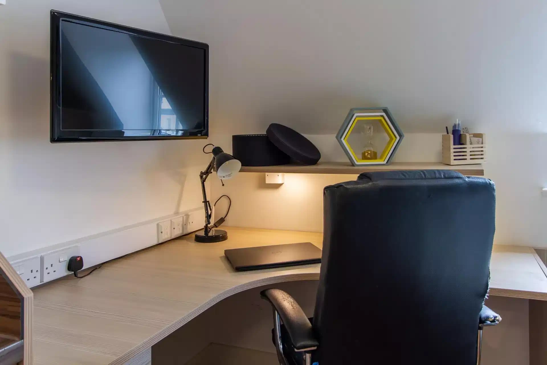 Platinum Studio - Image 4