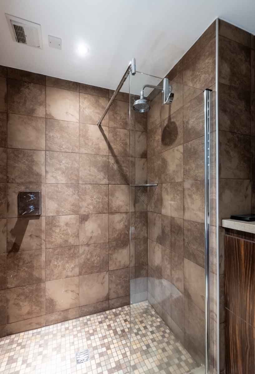 Platinum Studio - Image 9