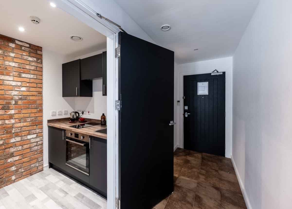 Platinum Studio - Image 8