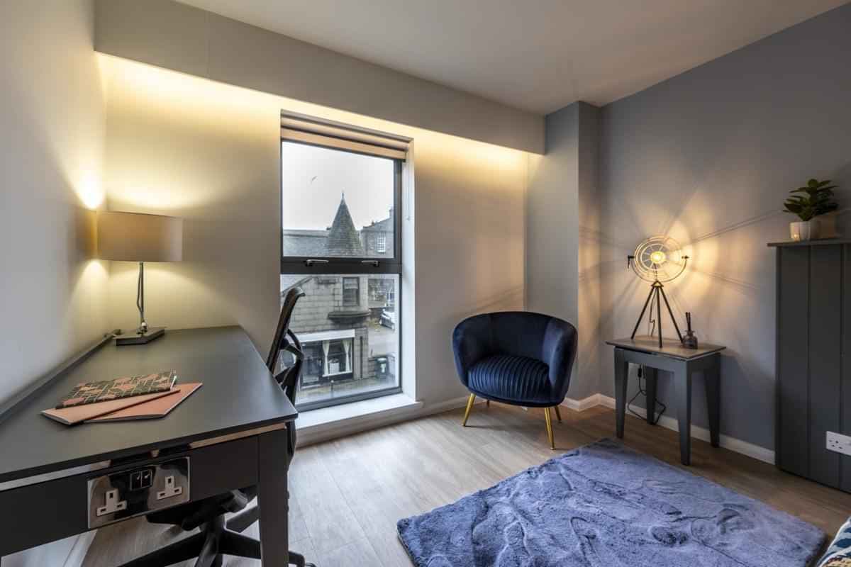 Silver Studio - Image 6