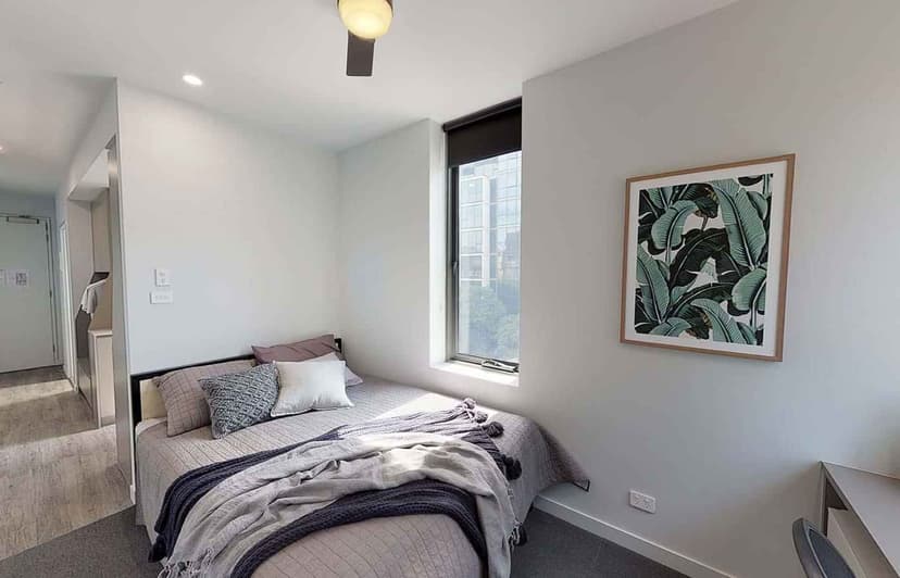 1 Bedroom Studio Premium Plus - Image 1