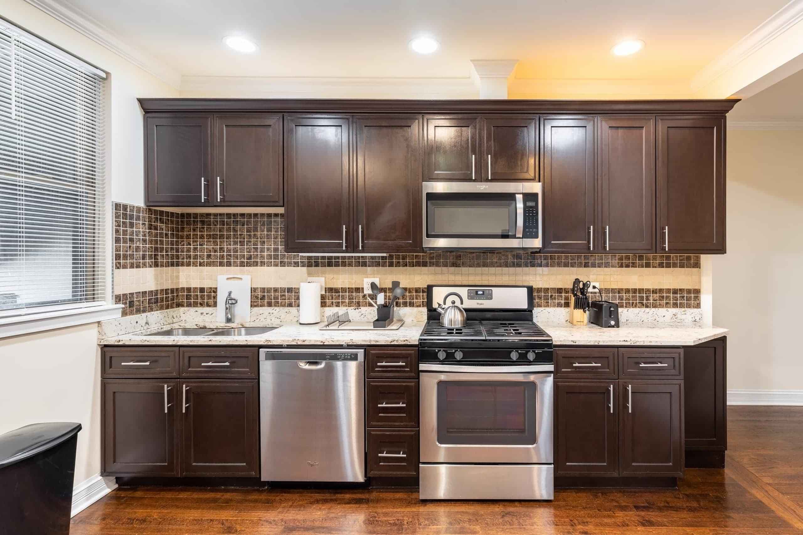 #1598D : Irving Park - Image 14