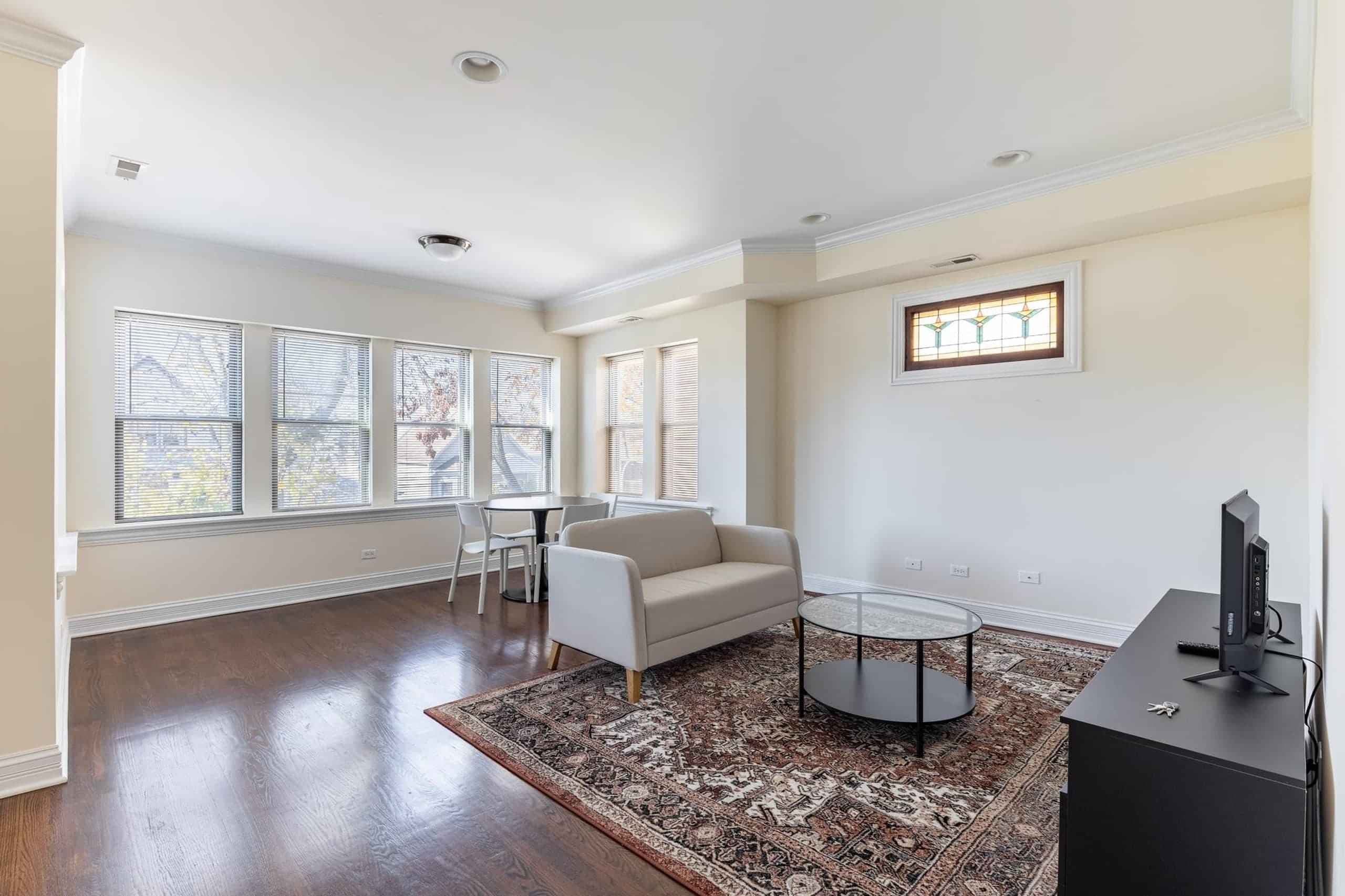 #1598D : Irving Park - Image 17