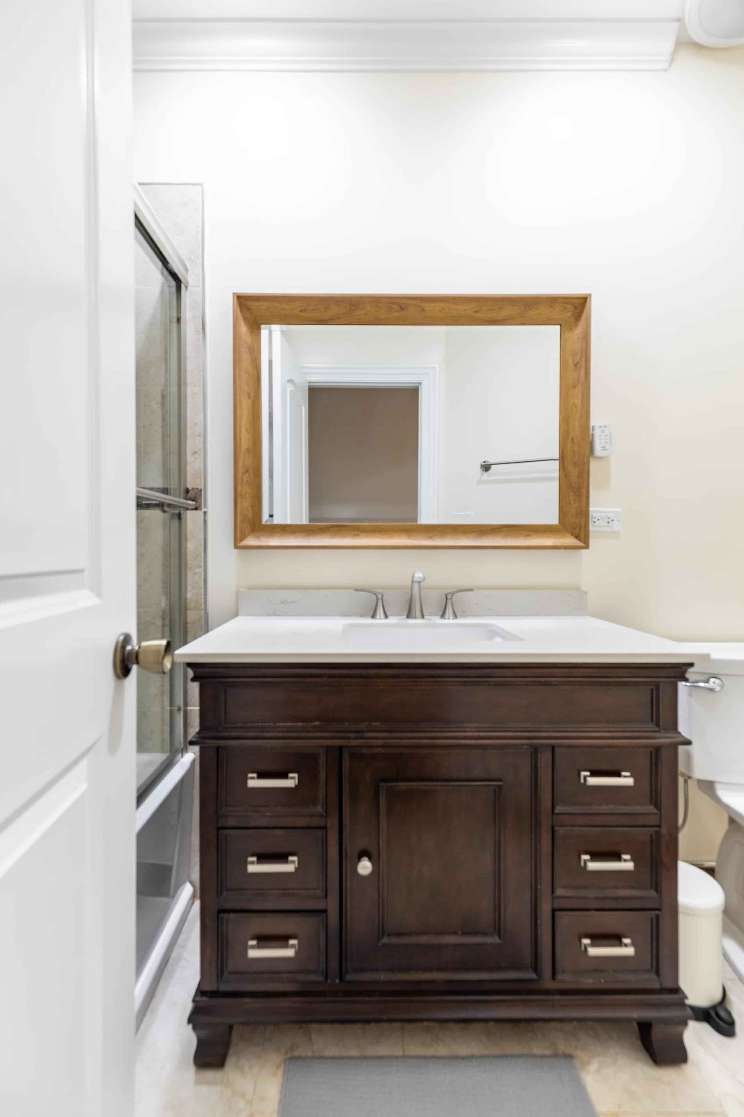 #1598D : Irving Park - Image 9