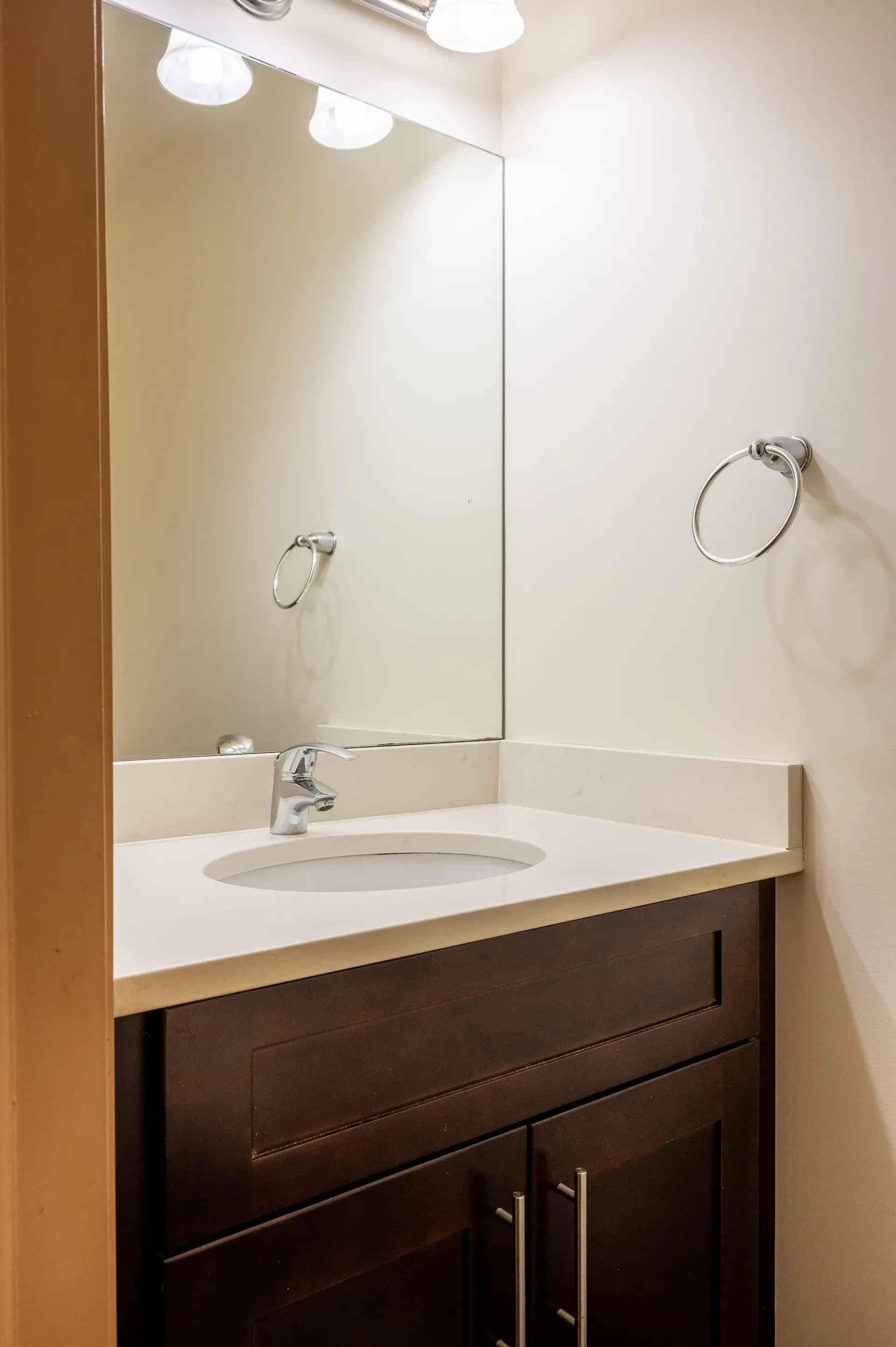 #1652A : Pilsen - Image 18