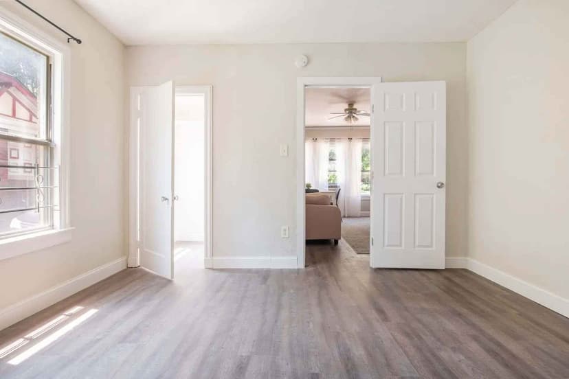 #1326C : NorthEast Dallas - Image 3