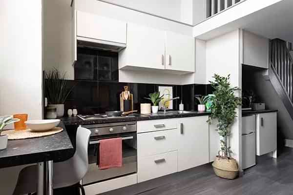 Premium Range 2 Ensuite - Image 3